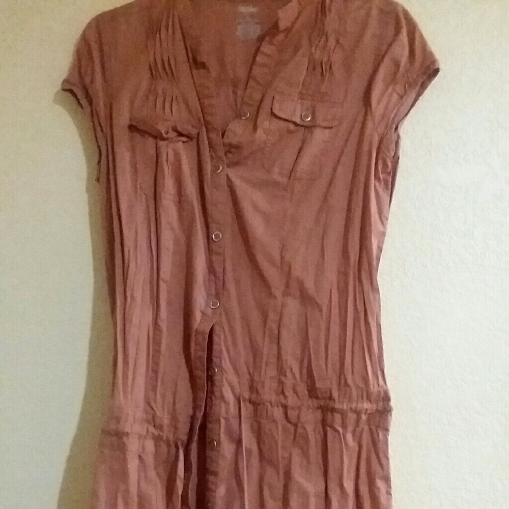 Cute dress tshirt